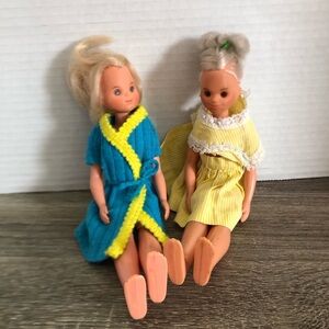 Vintage 1970s Sunshine Family Dolls
